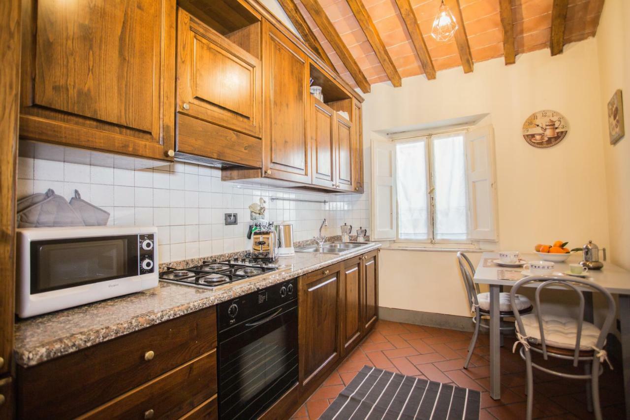 Il Cuore Di Lucca Apartment Exterior foto